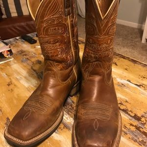 Ariat Totem Brown Boots Size 10.5 D
